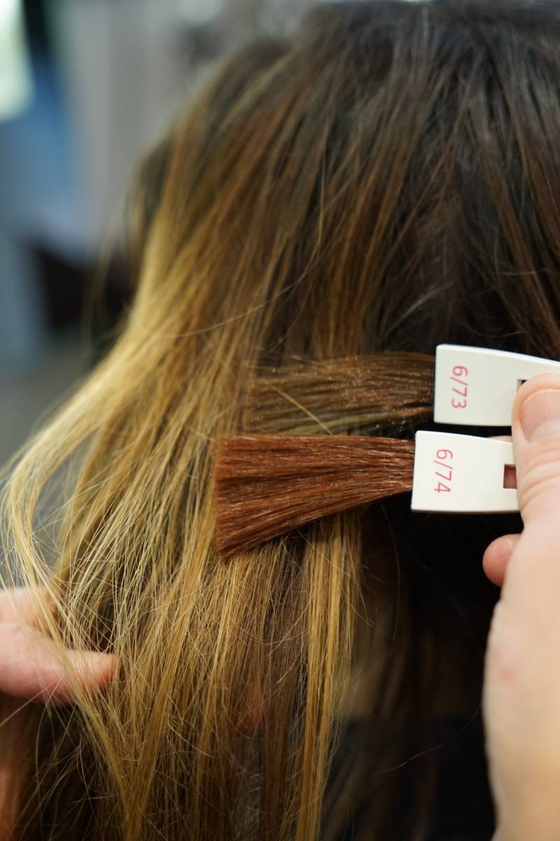 Coiffeur pour une couleur bronde à Lyon