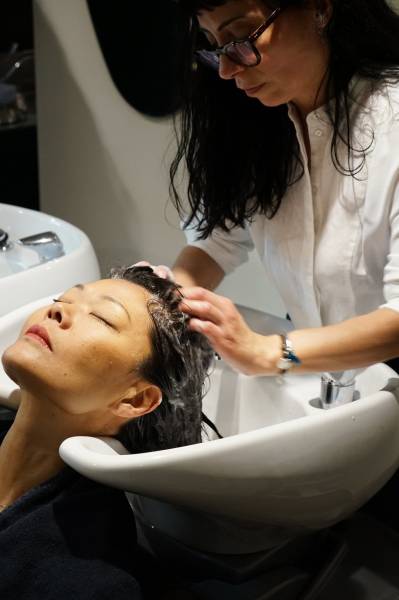 Coiffeur pour effet wavy à Lyon