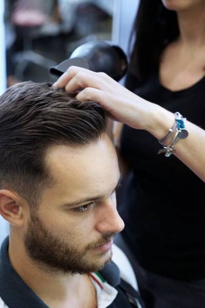 Coupe Comb Over pour homme dans votre salon Coiffure des Arts à Lyon