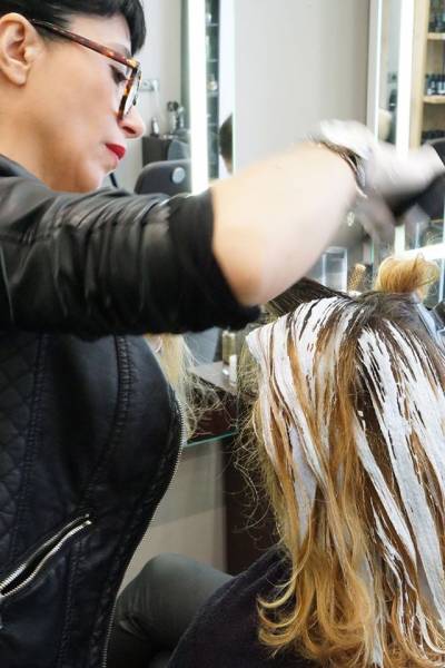 Tarif pour Shampoing coupe et brush femme à Lyon