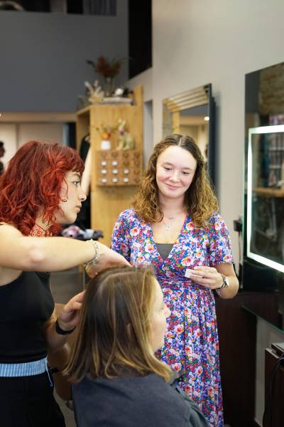 Transformation nouvelle coupe de cheveux à Lyon