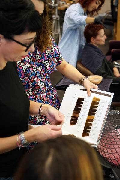 coloriste coiffeur femme à Lyon