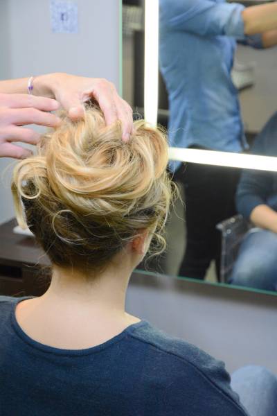 Salon de coiffure pour occasion spéciale à Lyon